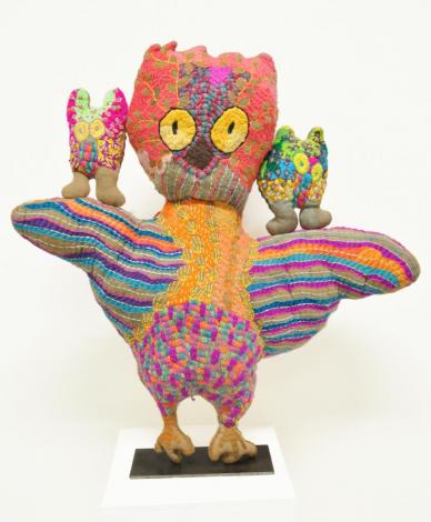 Yarrenyty Arltere Artists, Louise Robertson - Mother and Two Babies #23-23